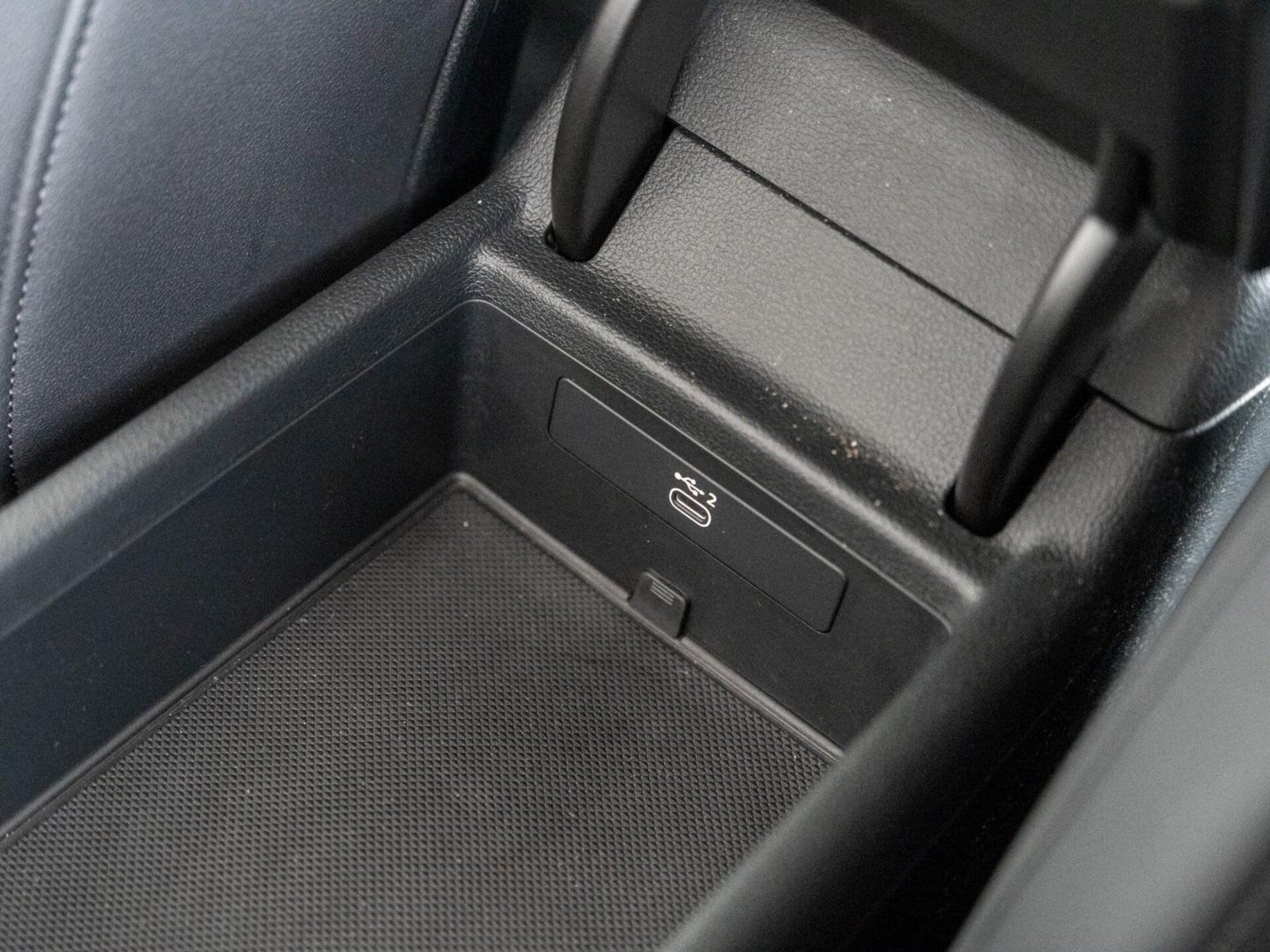 Audi A4 Avant S line