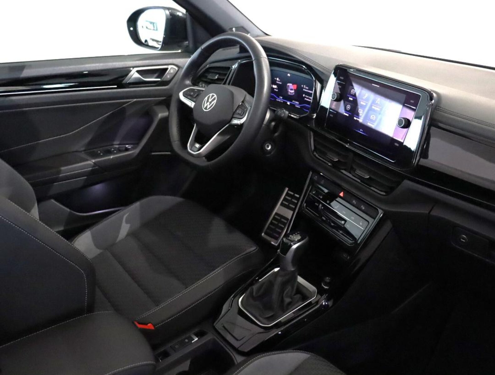 Volkswagen T-Roc Cabriolet – Bild 24