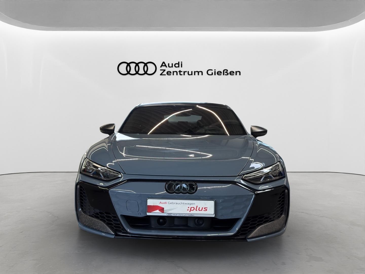 Bild über Audi RS e-tron GT performance e-tron quattro - für weitere Informationen kontaktieren Sie den Audi Partner
