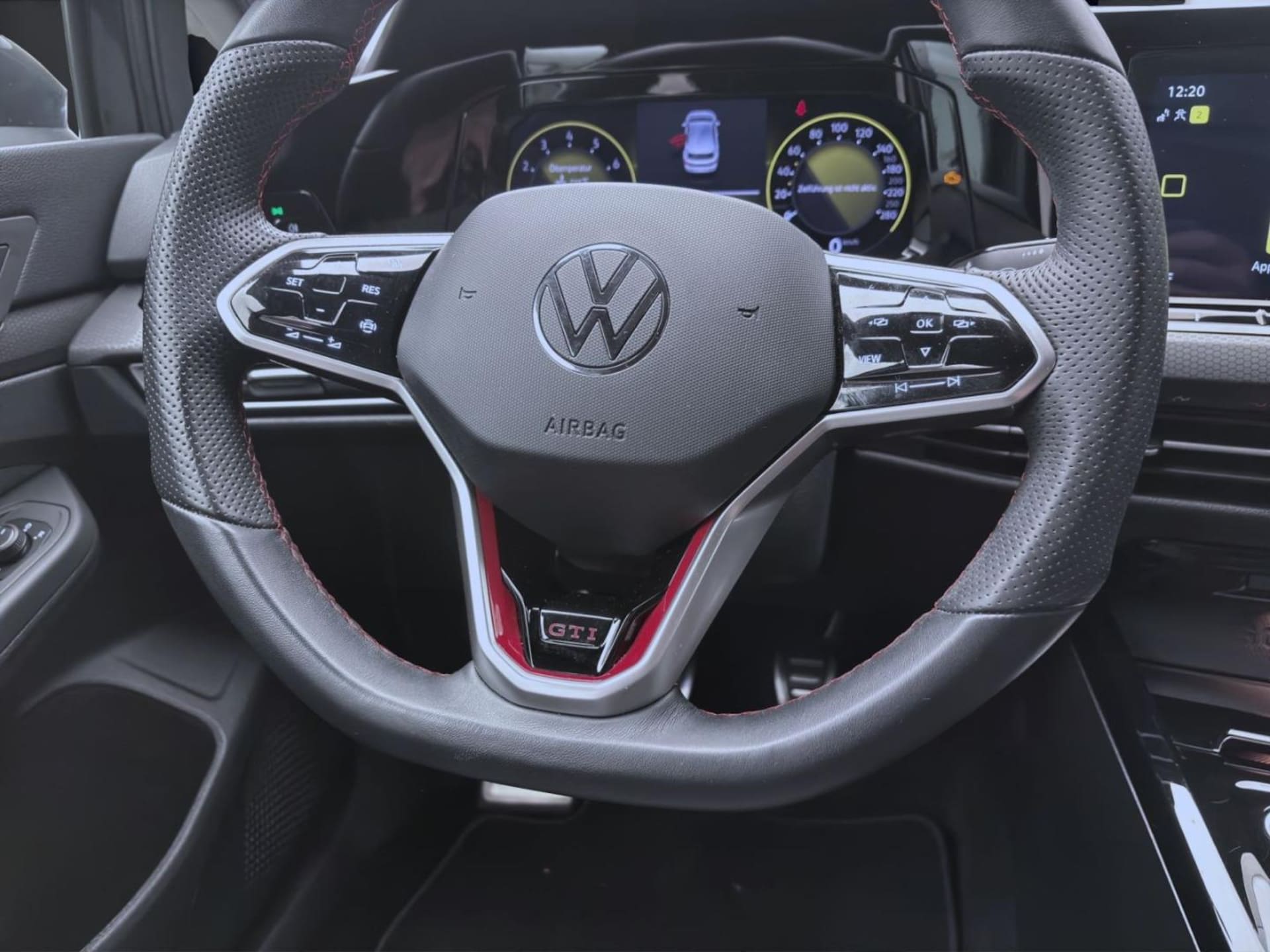 Volkswagen Golf GTI
