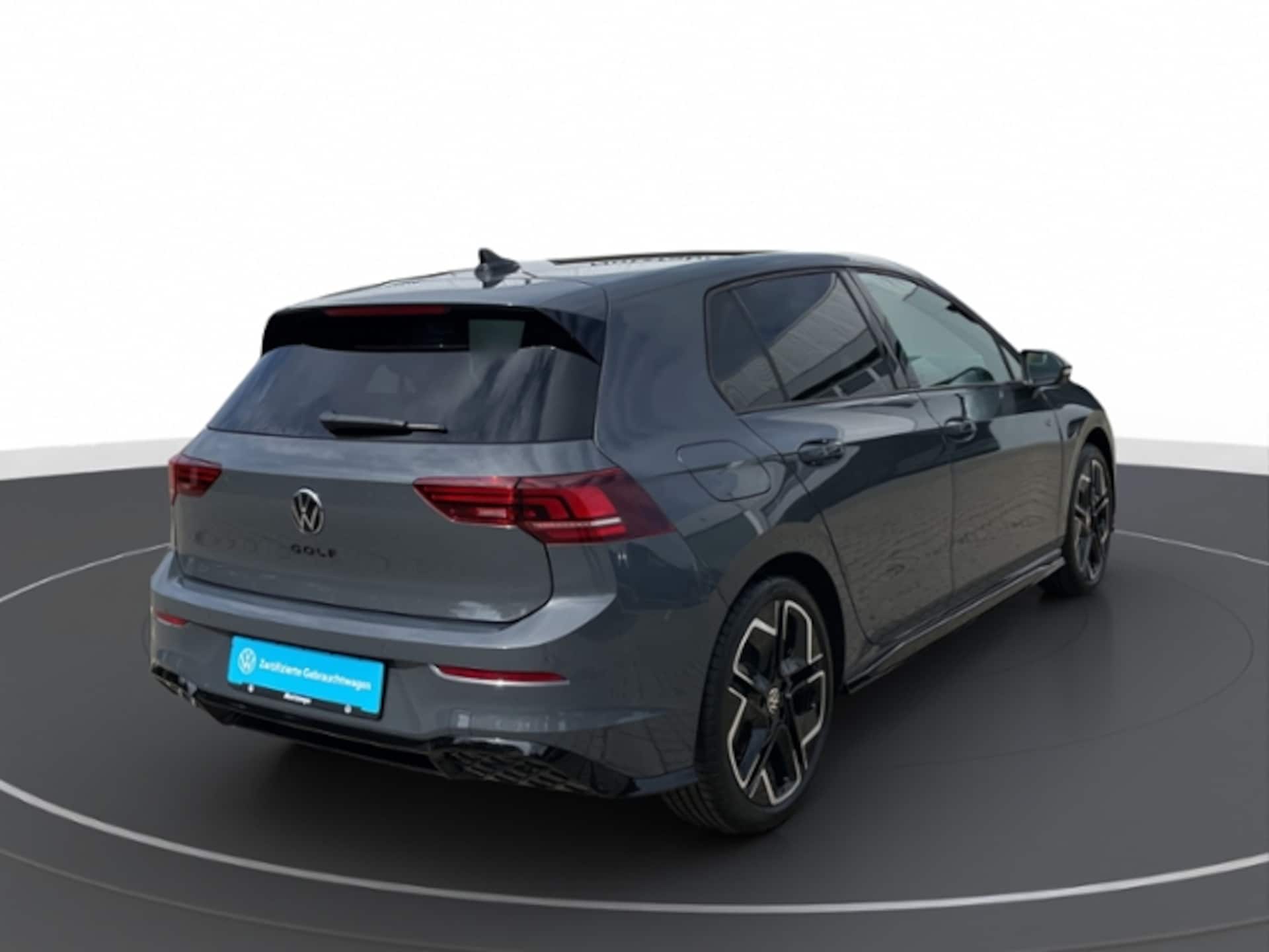 Volkswagen Golf R-Line