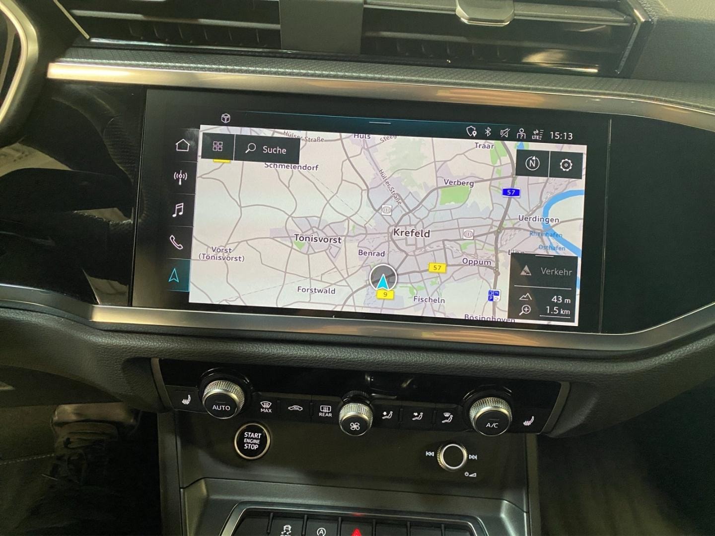 Bild über Audi Q3 S line 35 TFSI S tronic - für weitere Informationen kontaktieren Sie den Audi Partner