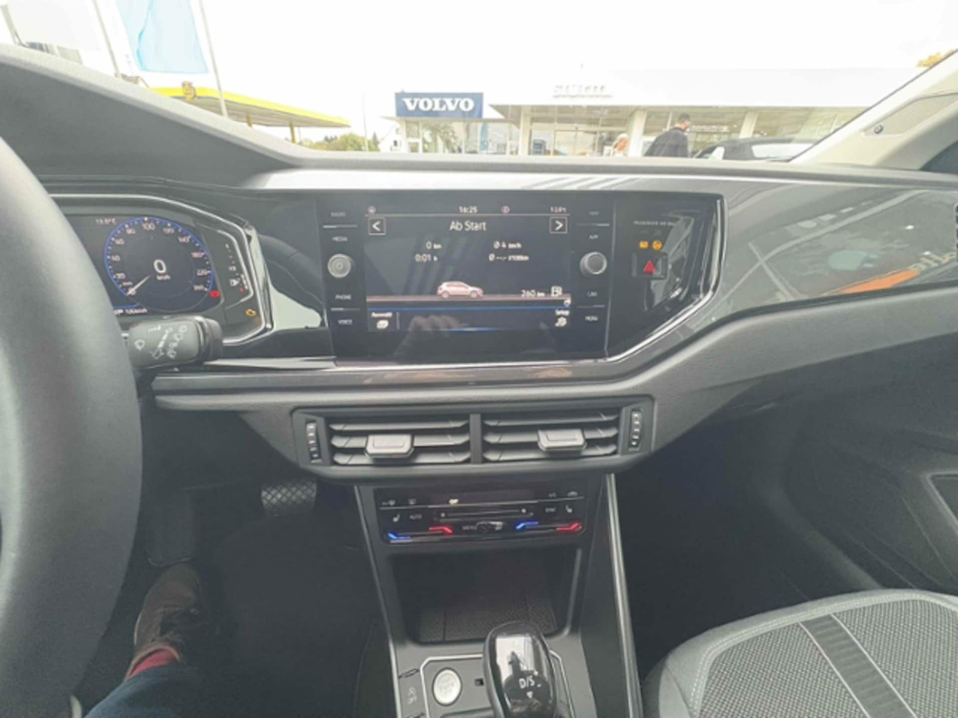 Volkswagen Polo Style
