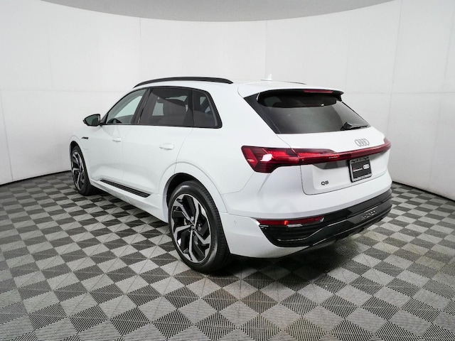 2024 Audi Q8 e-tron