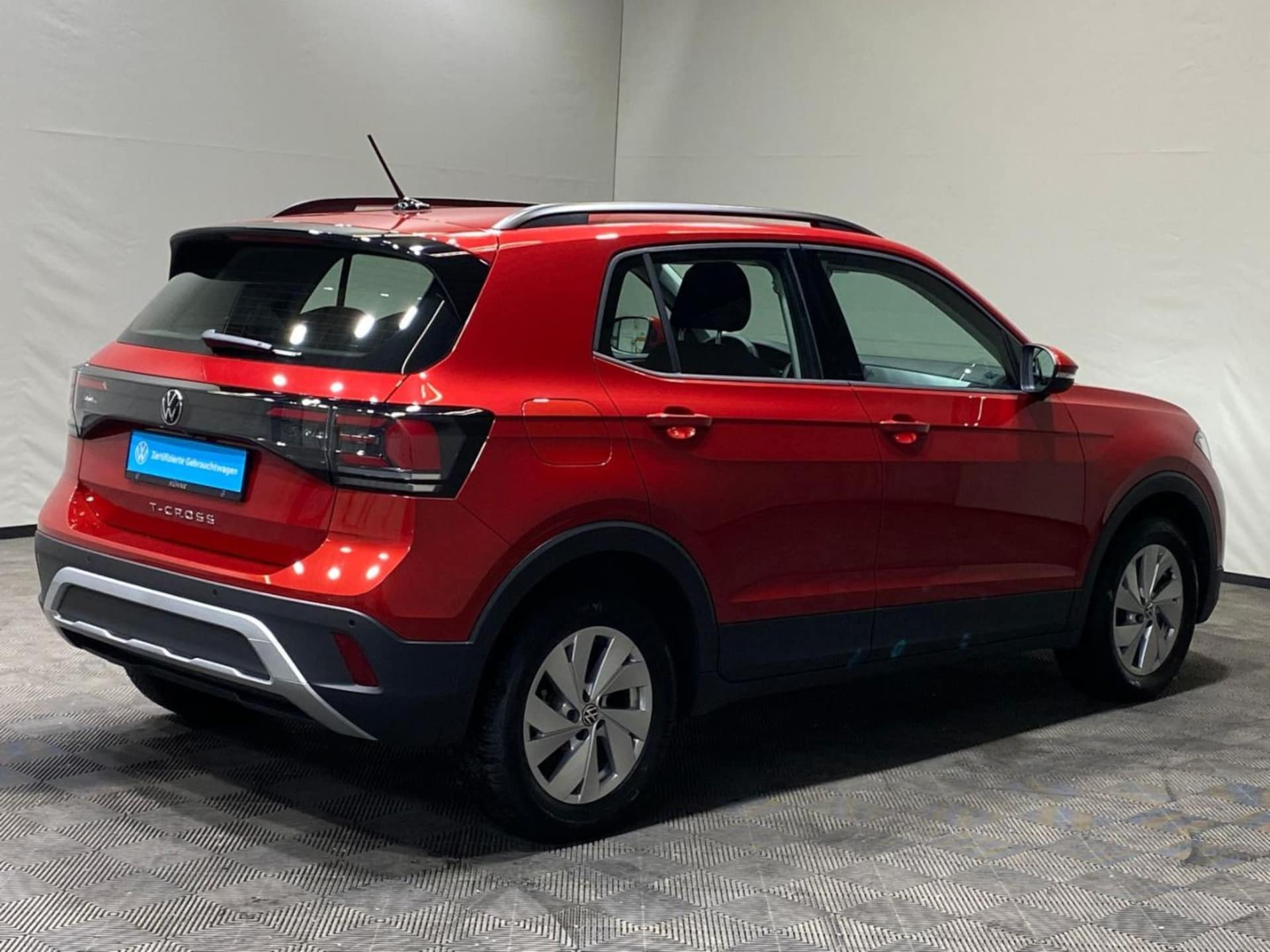 Volkswagen T-Cross Life