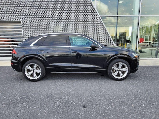 2023 Audi Q8