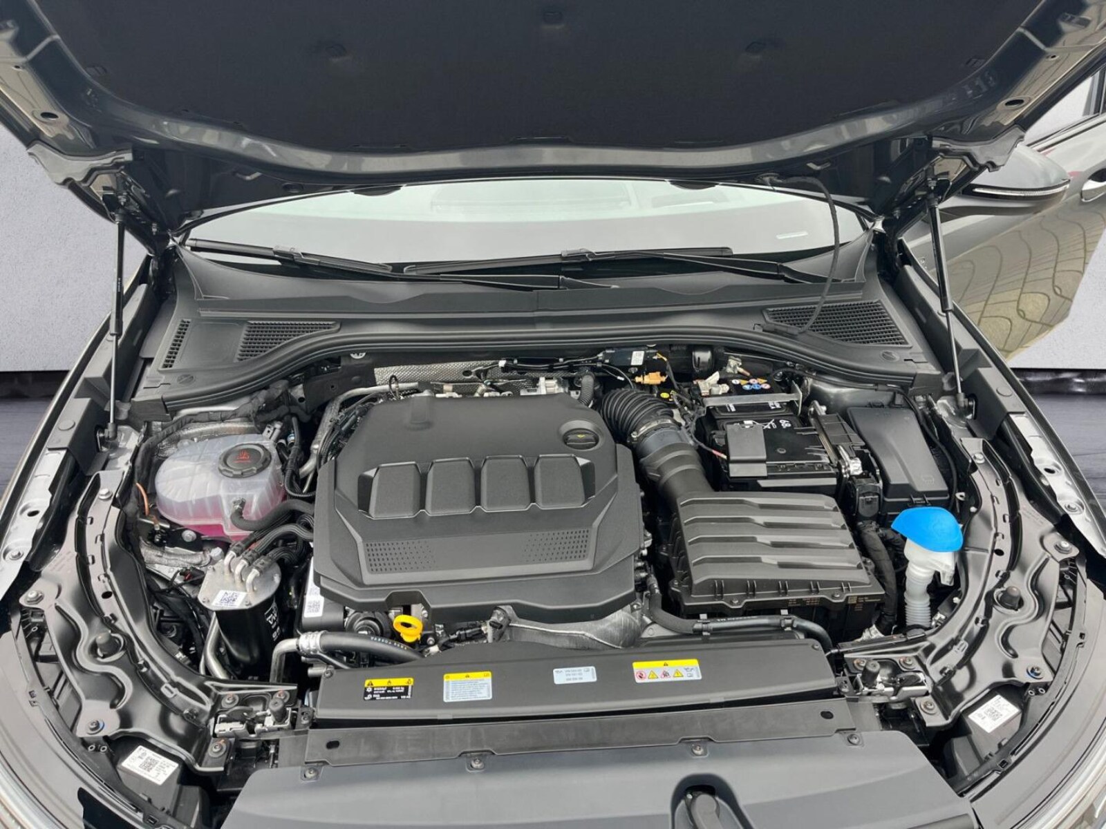 Volkswagen Passat – Bild 10