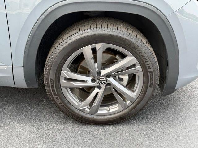2024 Volkswagen Atlas Cross Sport