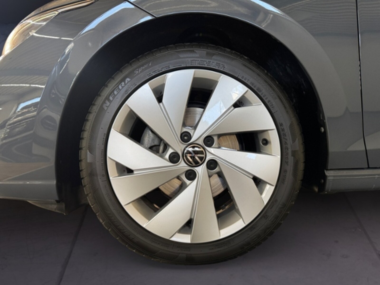 Volkswagen Golf Variant – Bild 7