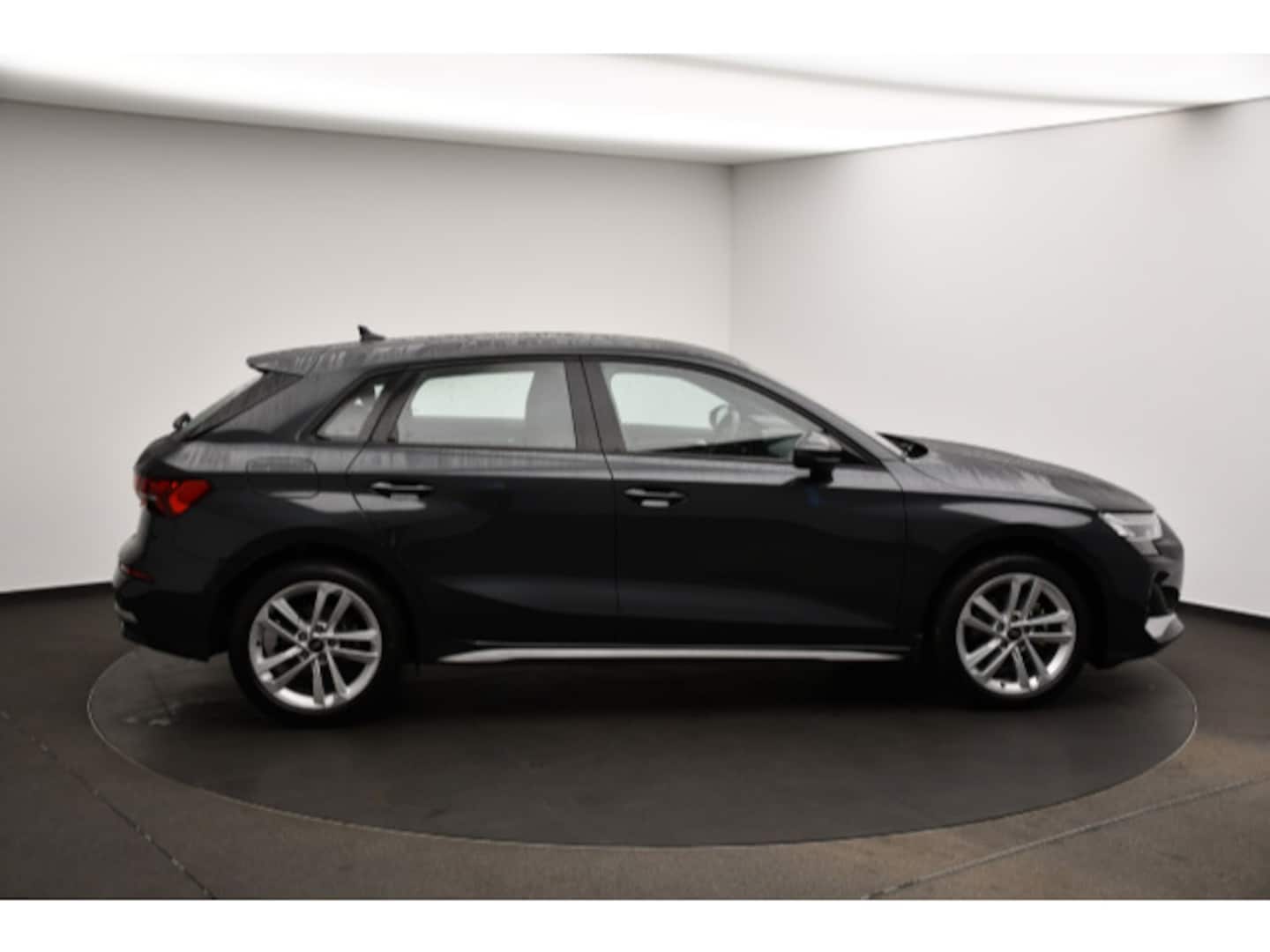 Bild über Audi A3 Sportback advanced 35 TFSI S tronic - für weitere Informationen kontaktieren Sie den Audi Partner
