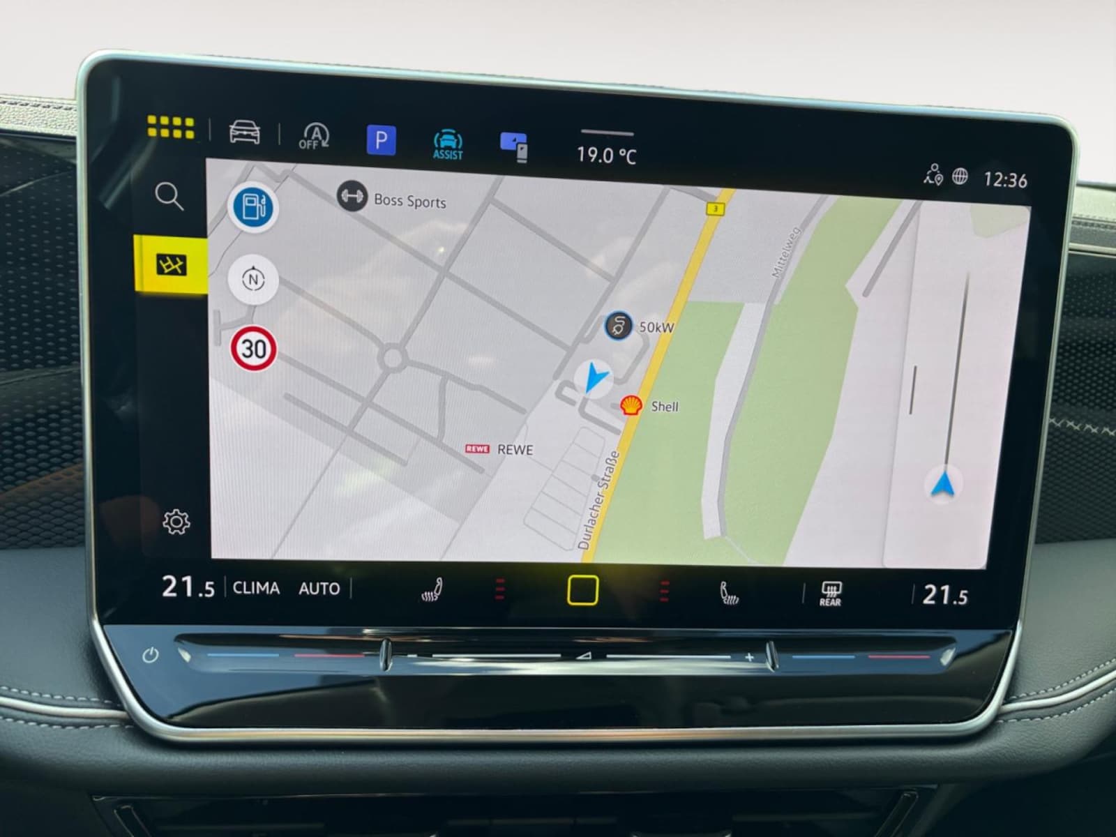 Volkswagen Passat – Bild 12