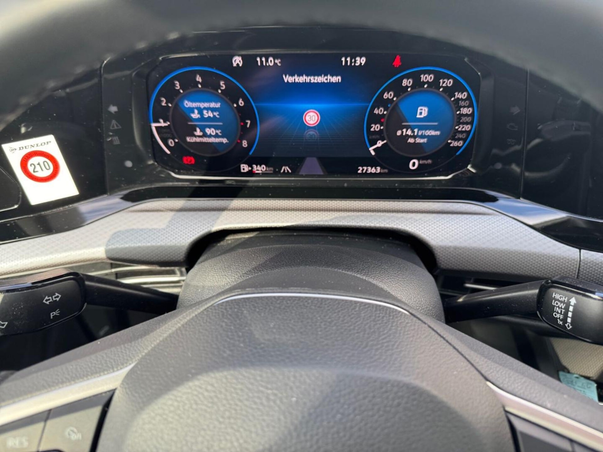 Volkswagen Golf Active