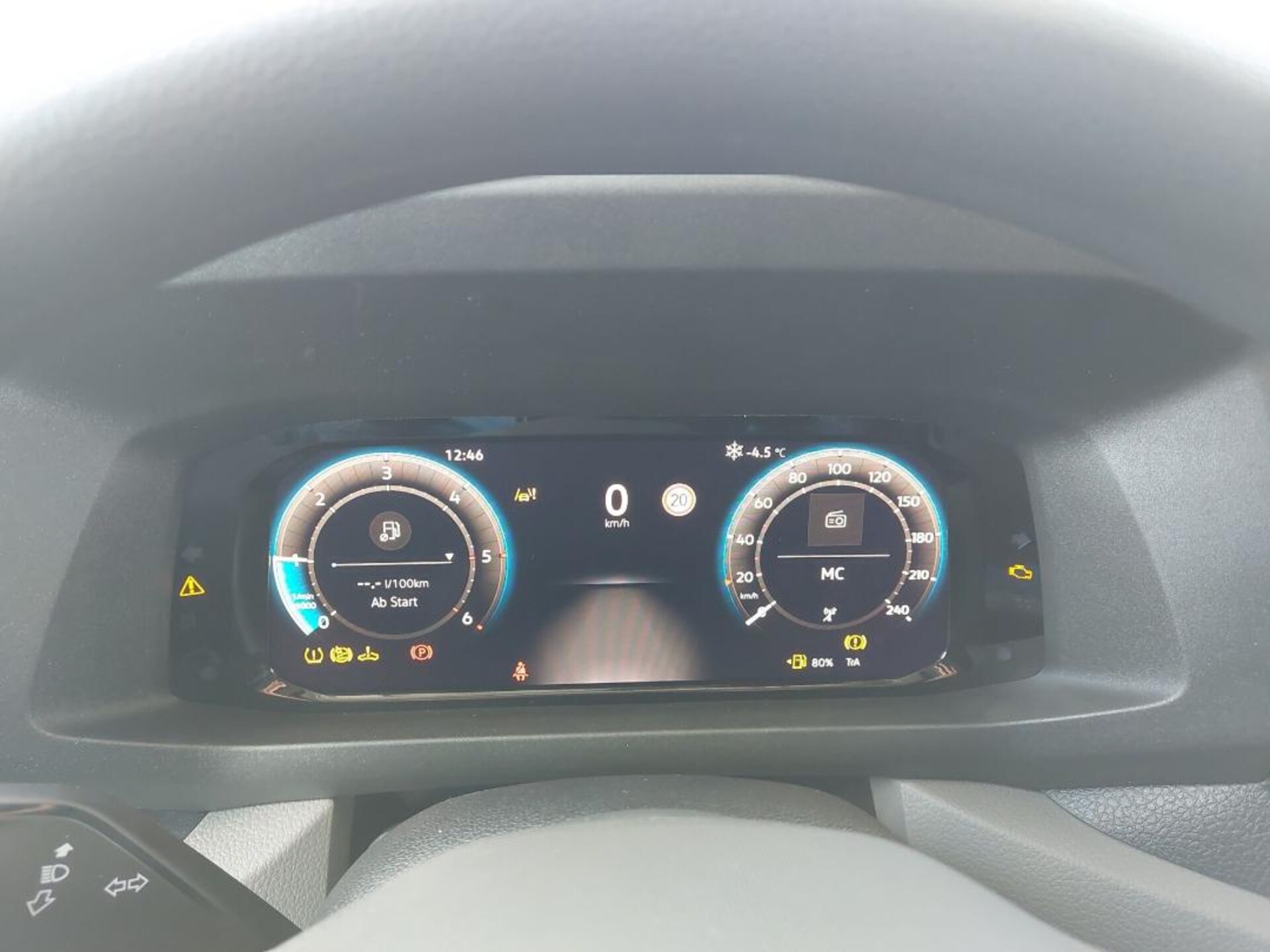 Volkswagen Crafter Kasten mittlerer Radstand