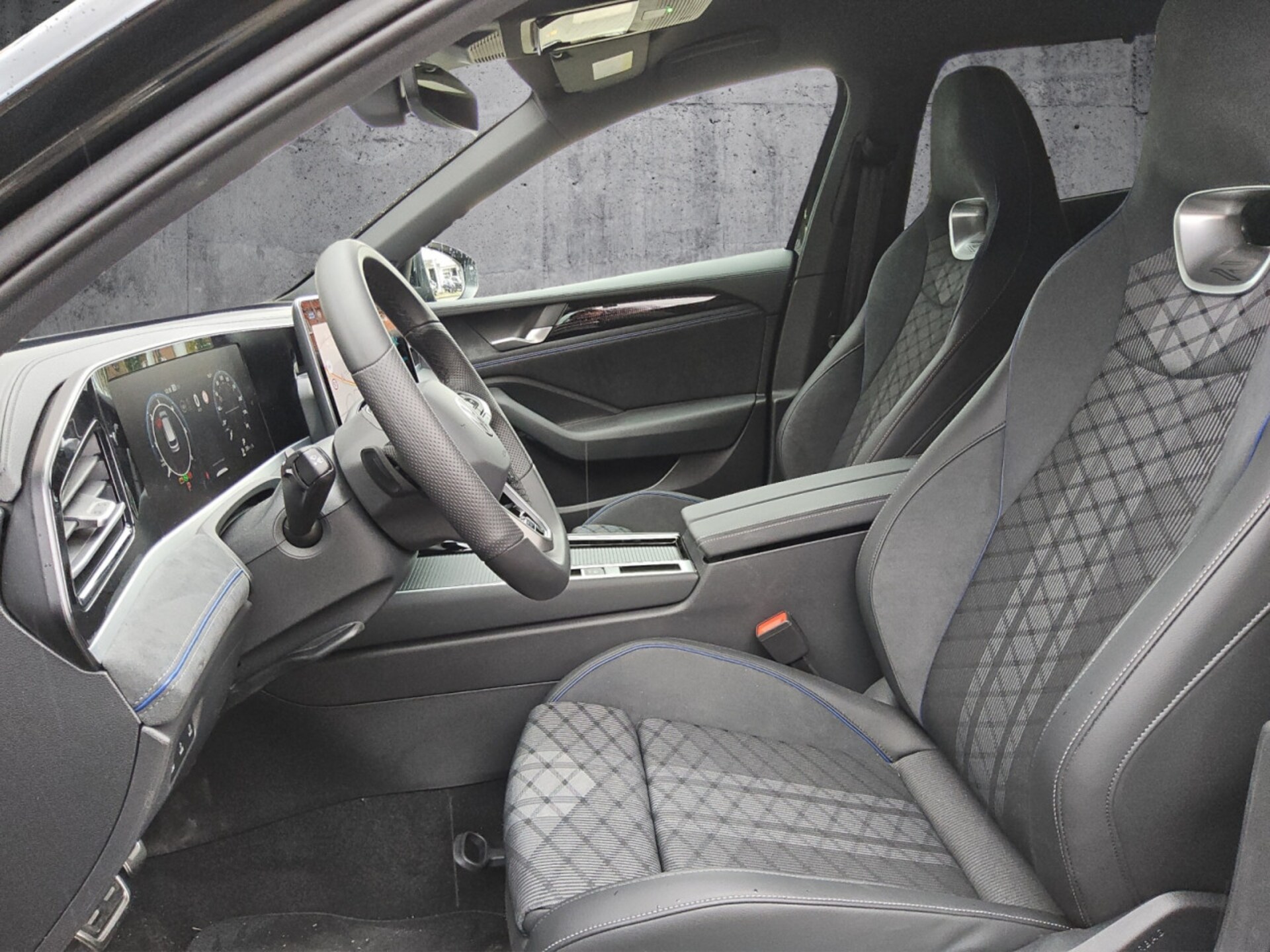 Volkswagen Passat R-Line