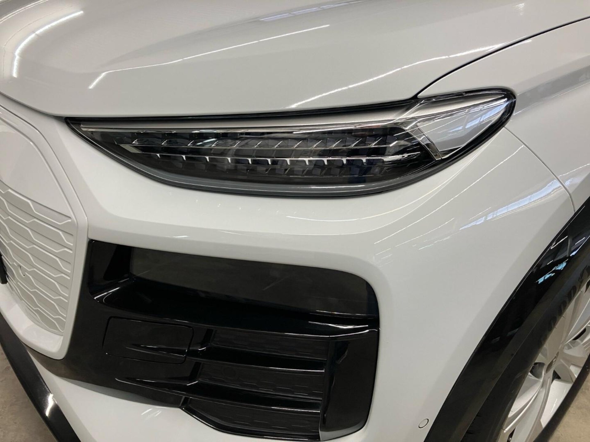 Audi Q6 SUV e-tron