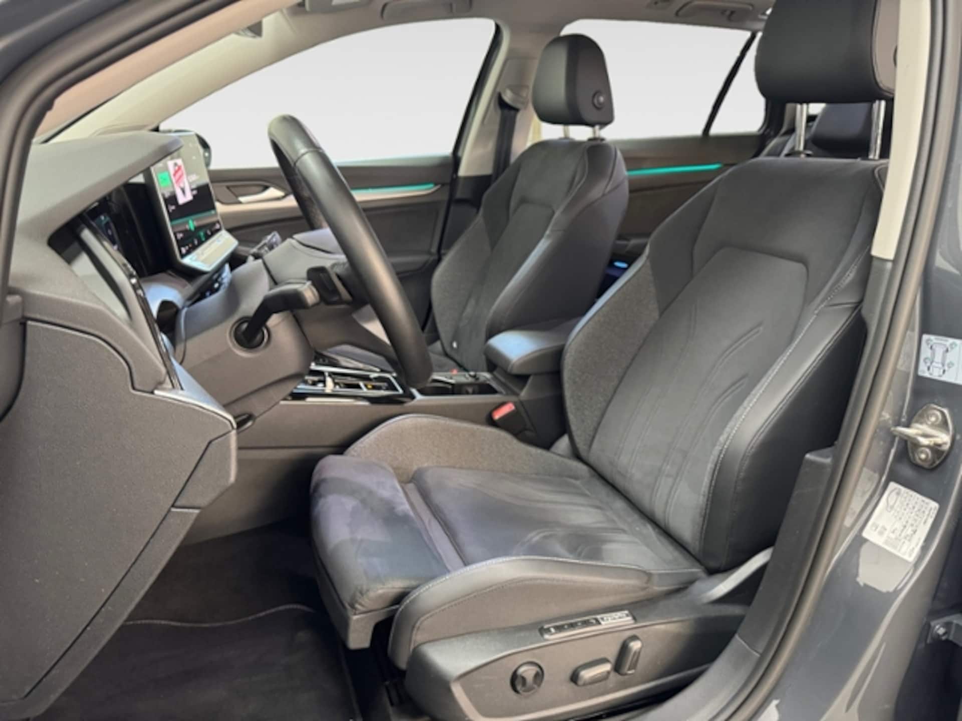 Volkswagen Golf Variant Style