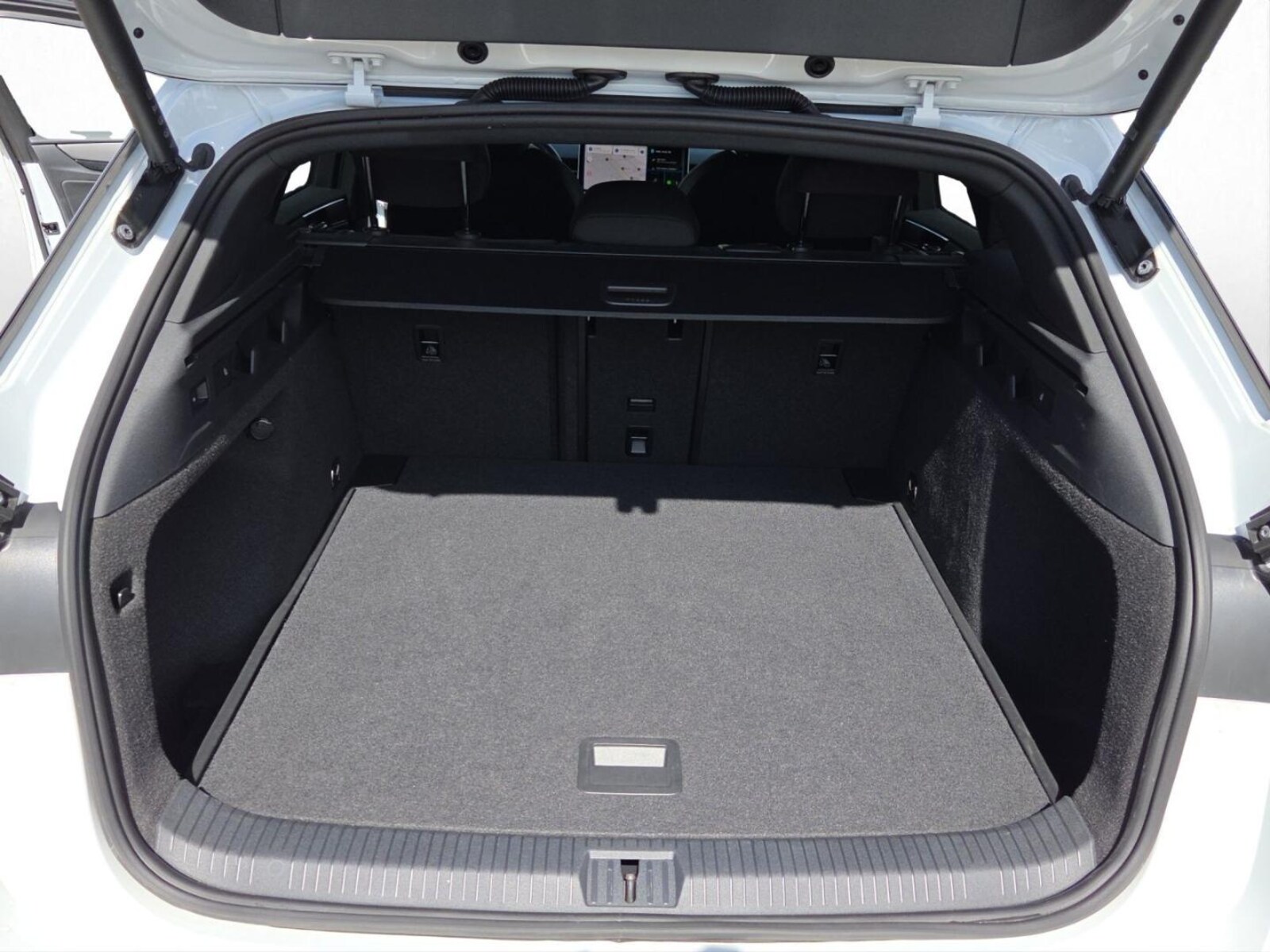 Volkswagen ID.7 Tourer – Bild 13