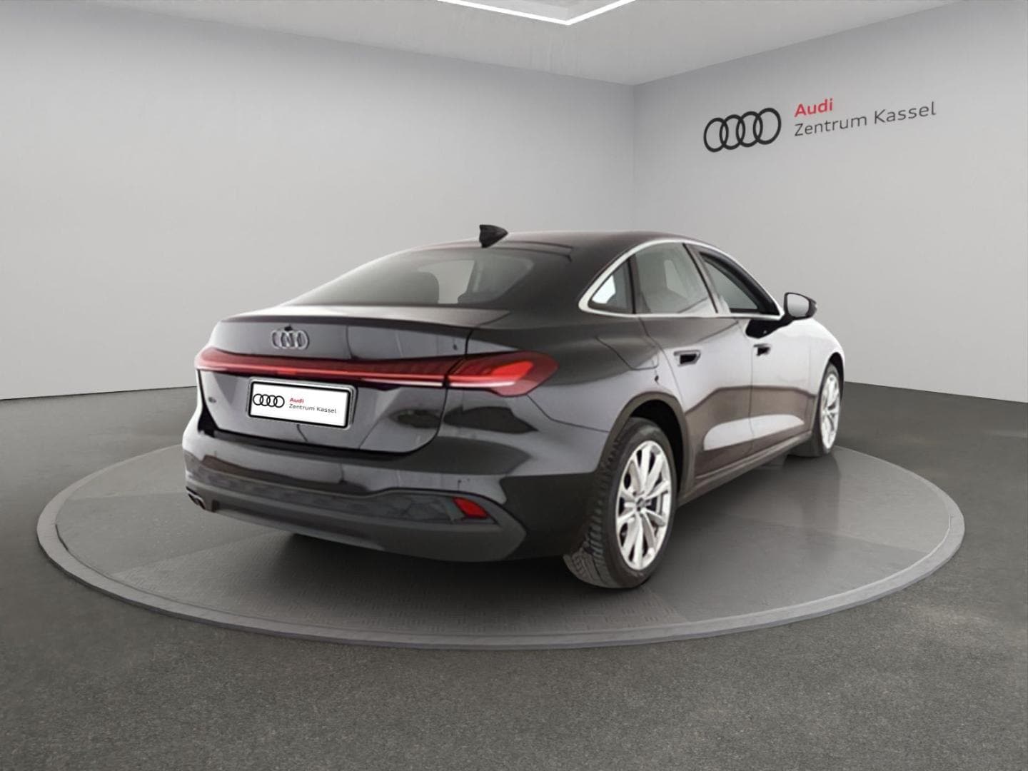Bild über Audi A5 Limousine TDI 150 kW S tronic - für weitere Informationen kontaktieren Sie den Audi Partner