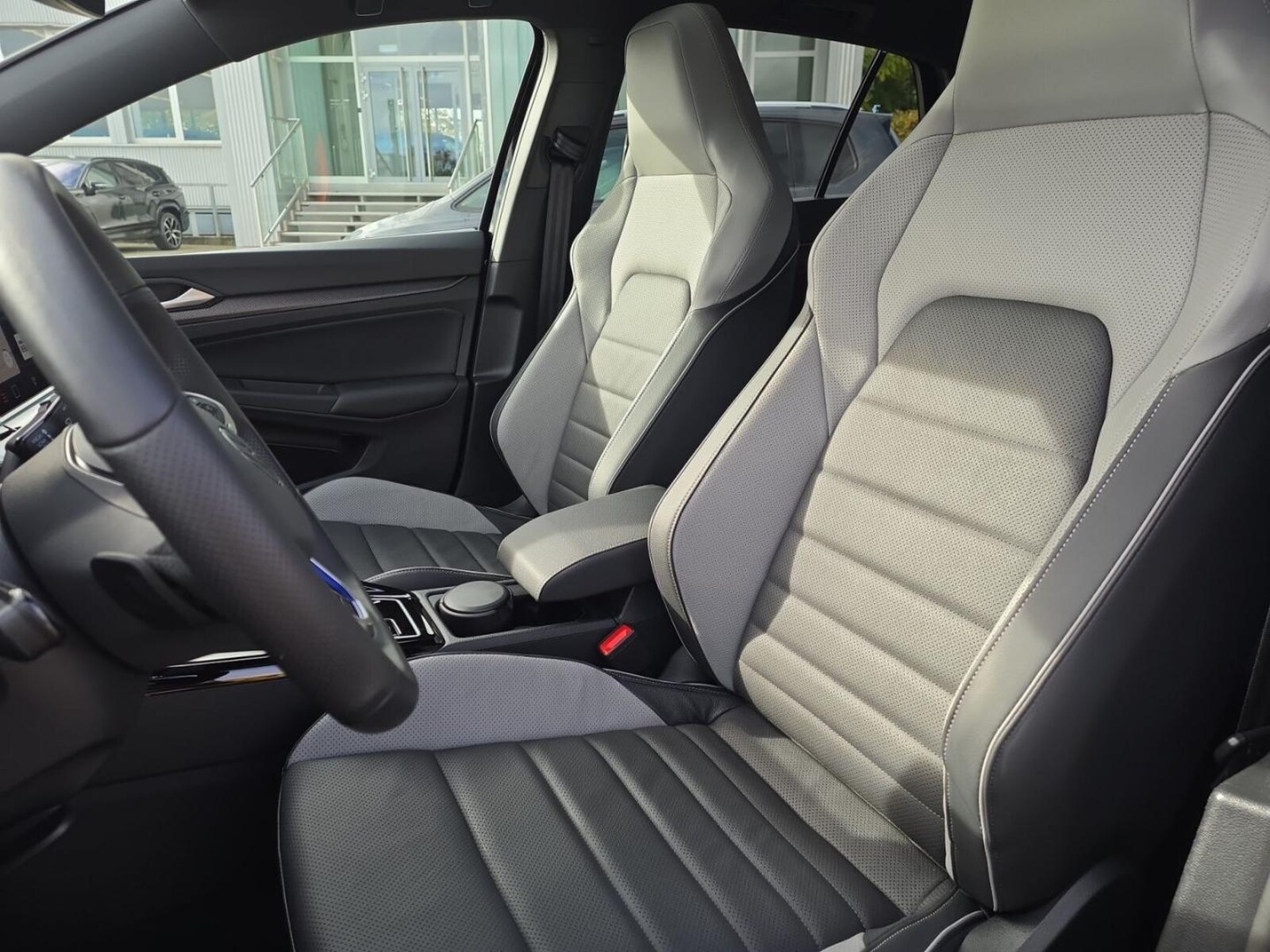 Volkswagen Golf – Bild 17