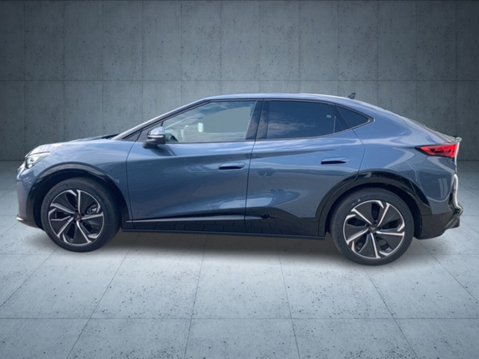 CUPRA Tavascan VZ