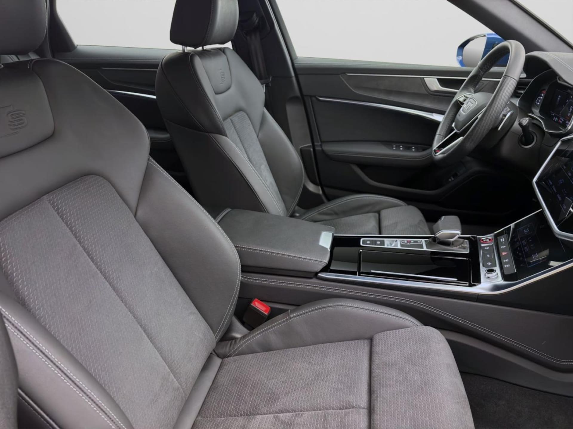 Audi S6 Avant