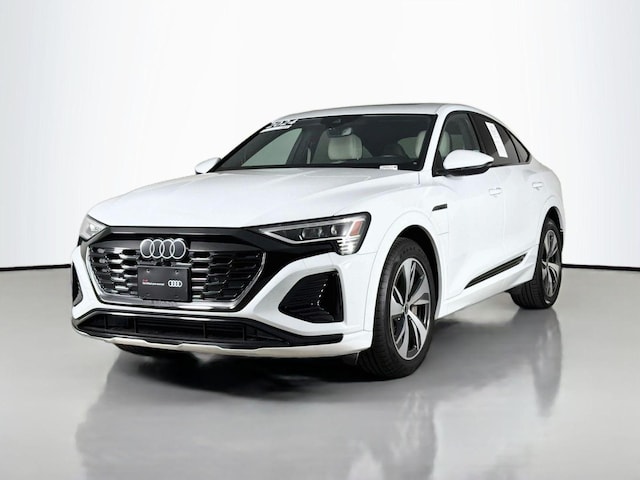 2024 Audi Q8 Sportback e-tron