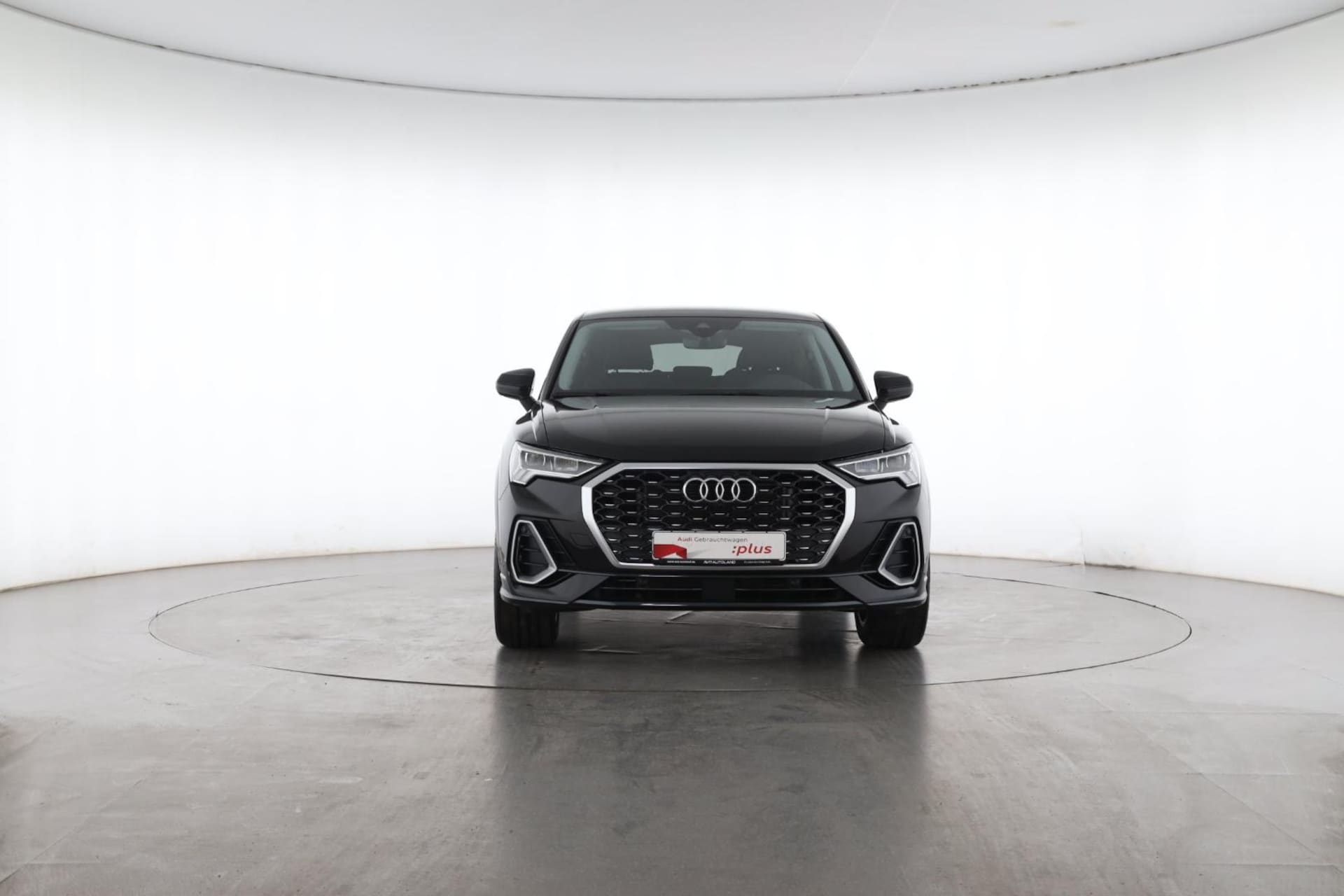 Audi Q3 Sportback S line