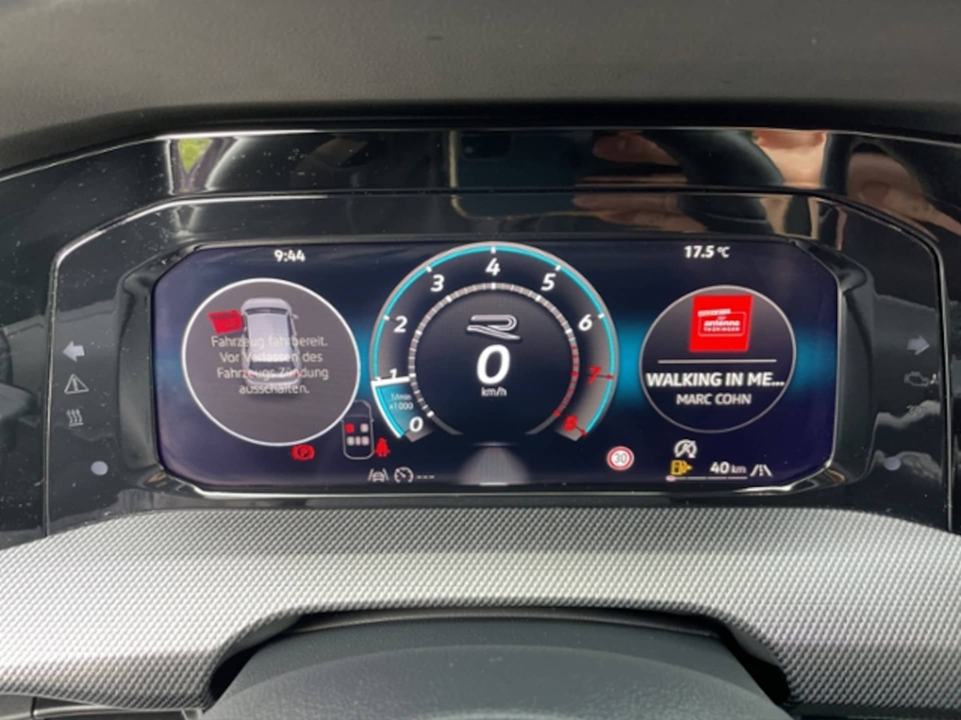 Volkswagen Golf R-Line