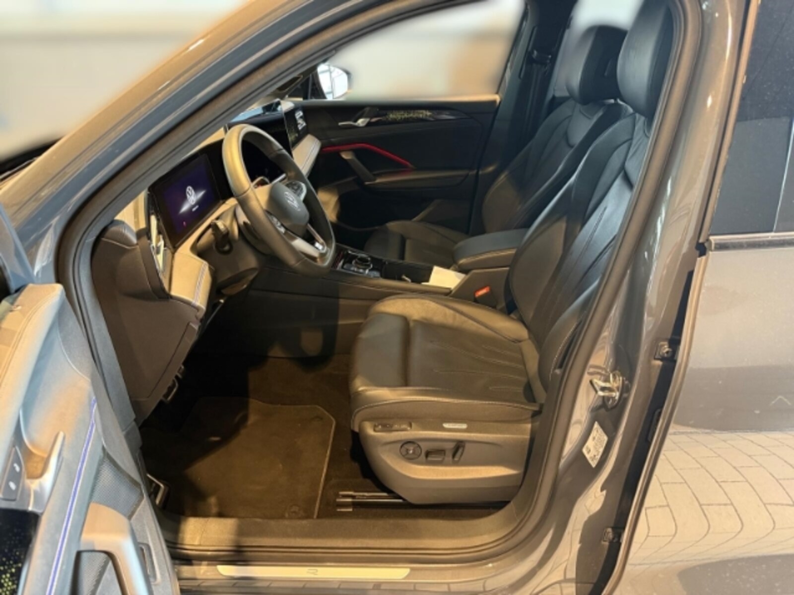 Volkswagen Tiguan – Bild 7