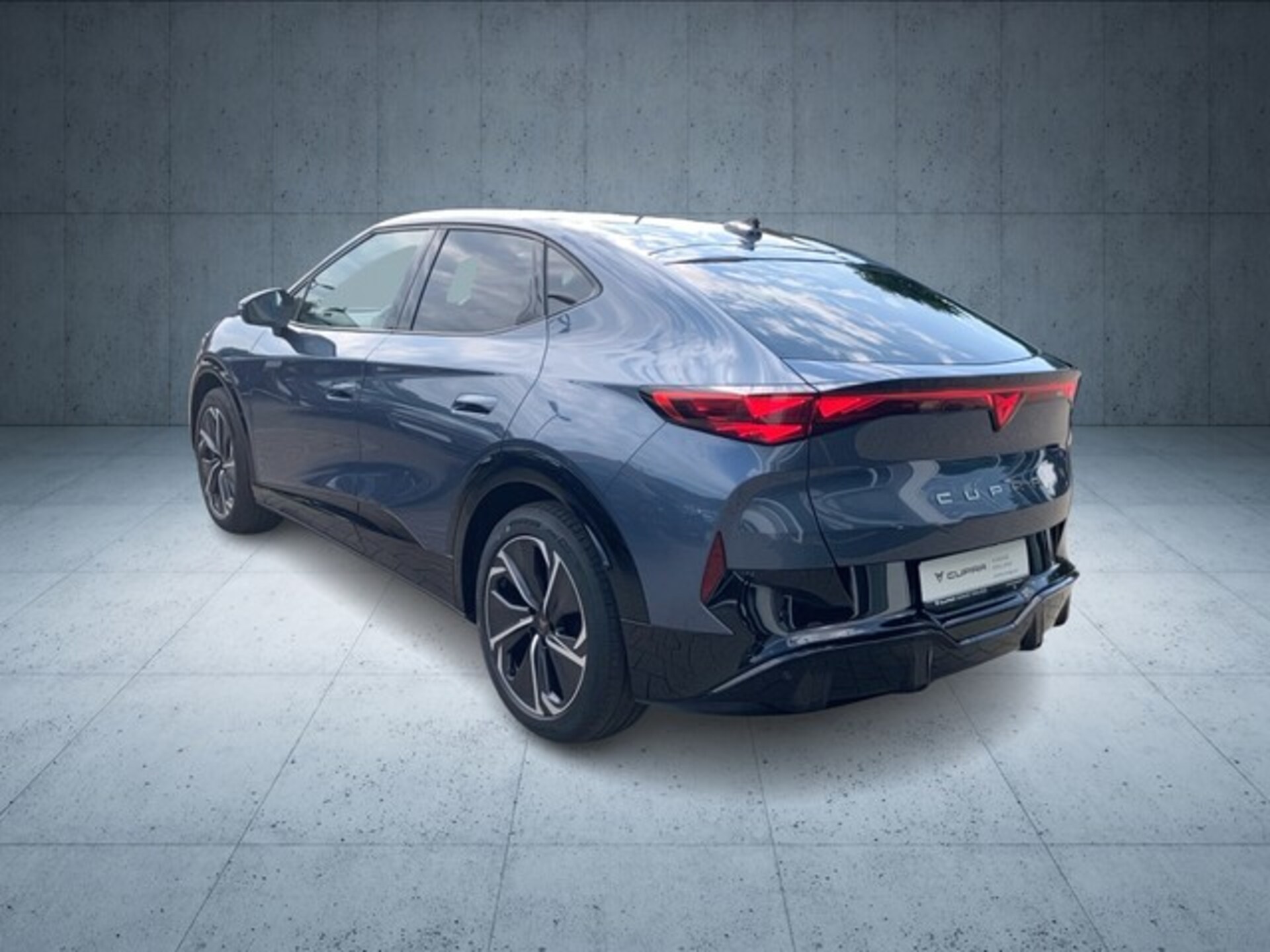 CUPRA Tavascan VZ