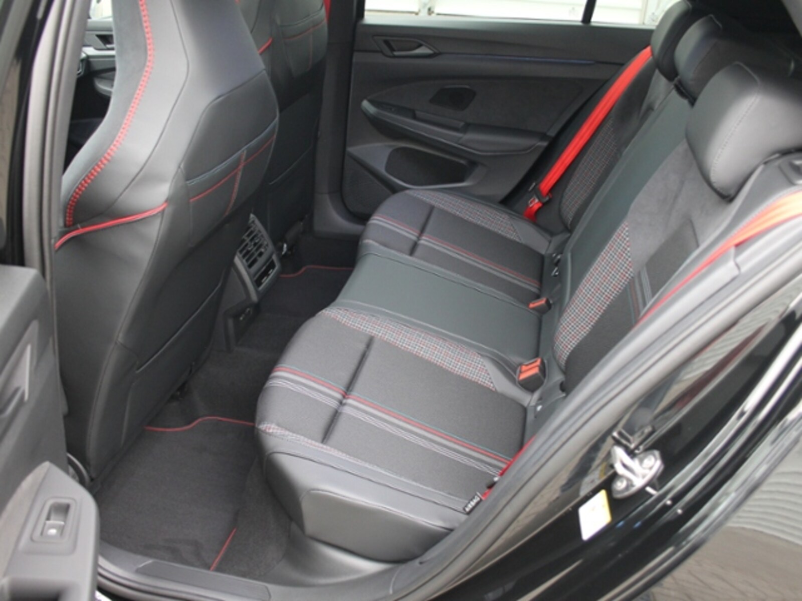 Volkswagen Golf – Bild 13