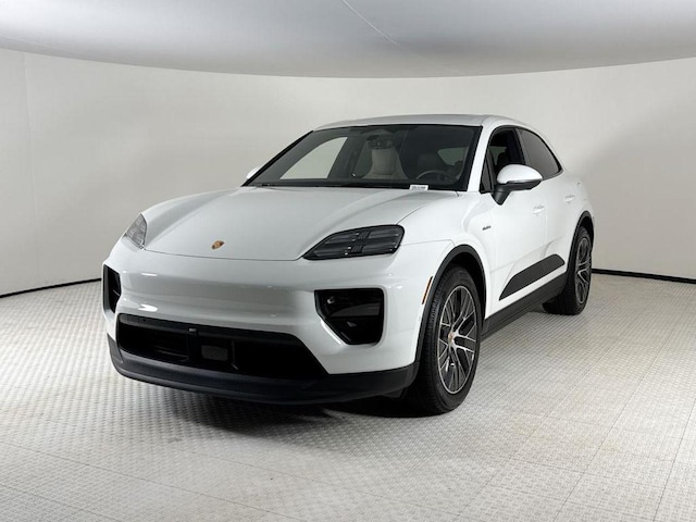 2025 Porsche Macan Electric