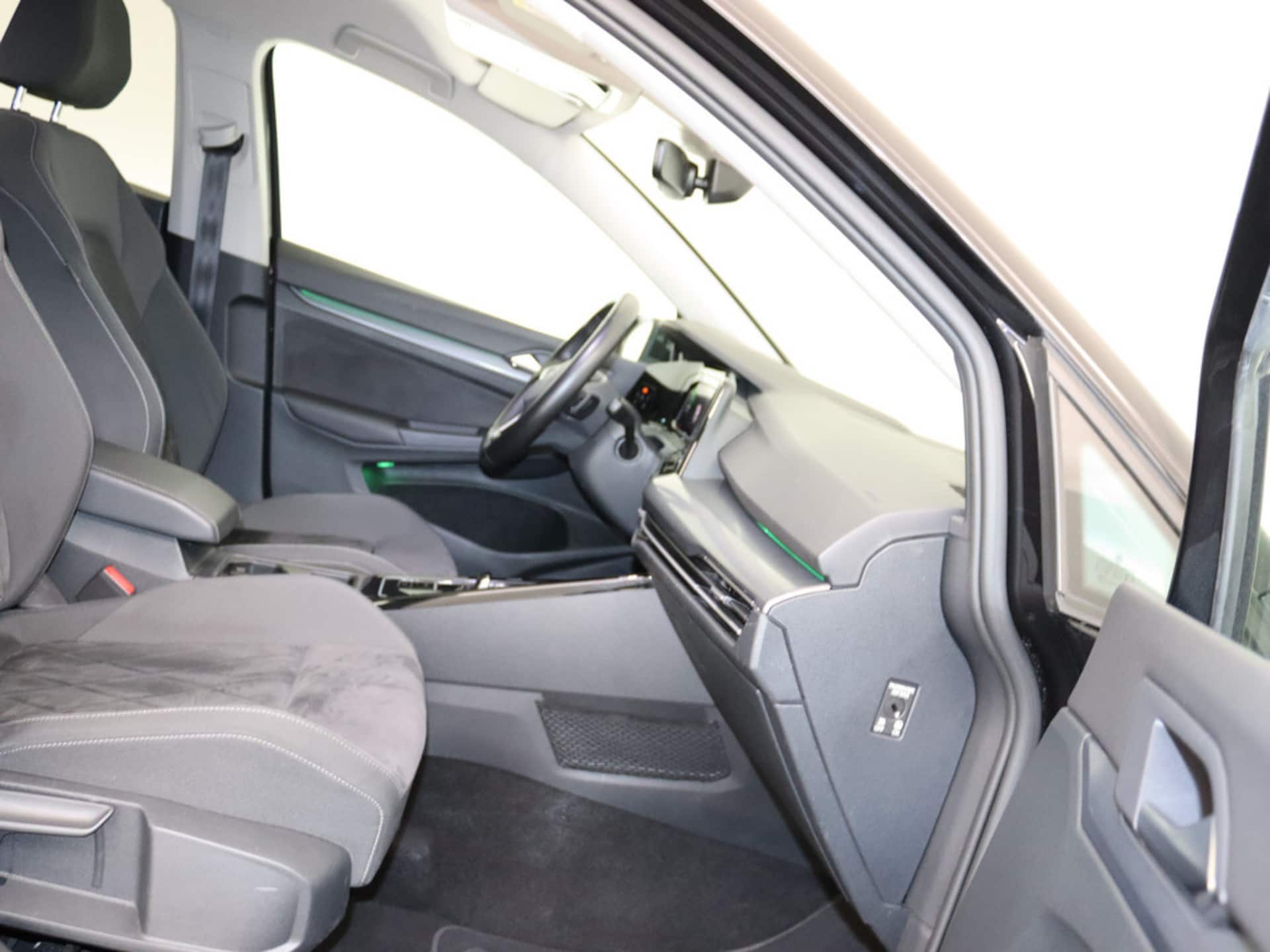 Volkswagen Golf Variant Style