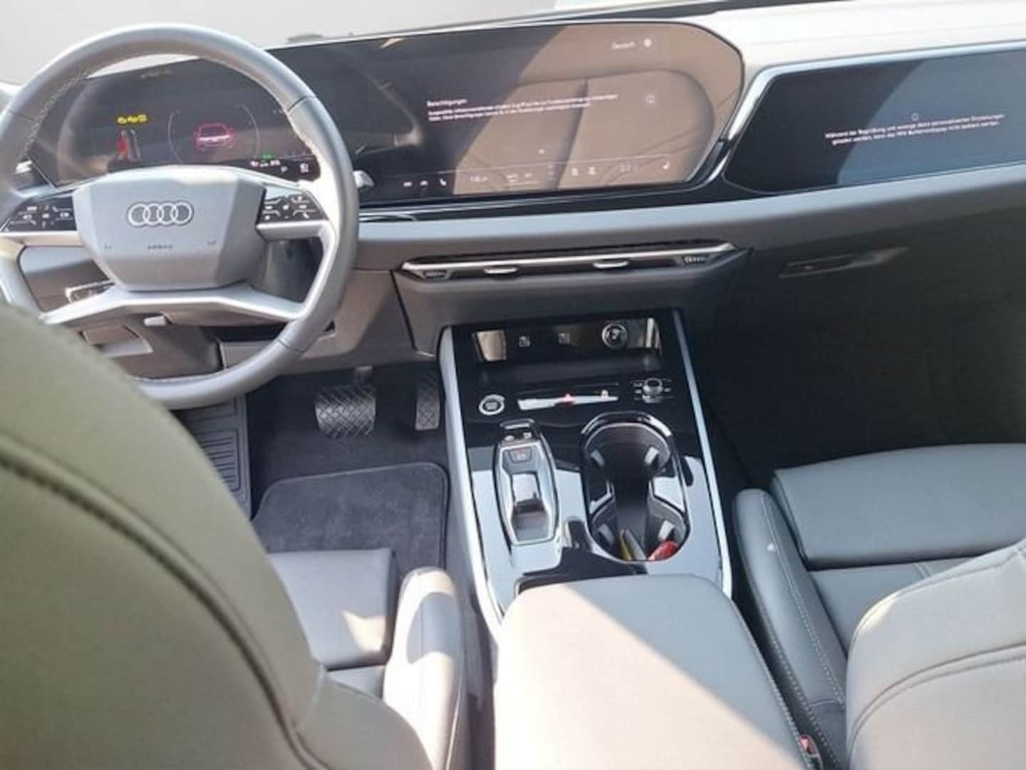 Bild über Audi A5 Limousine TDI quattro 150 kW S tronic - für weitere Informationen kontaktieren Sie den Audi Partner