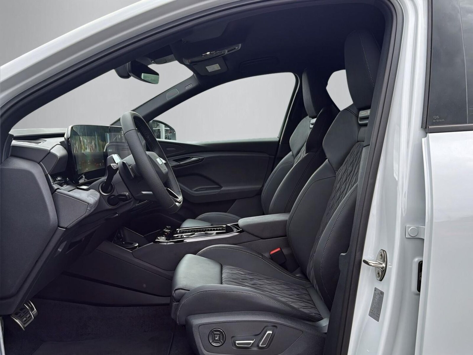 Audi Q6 e-tron – Bild 6