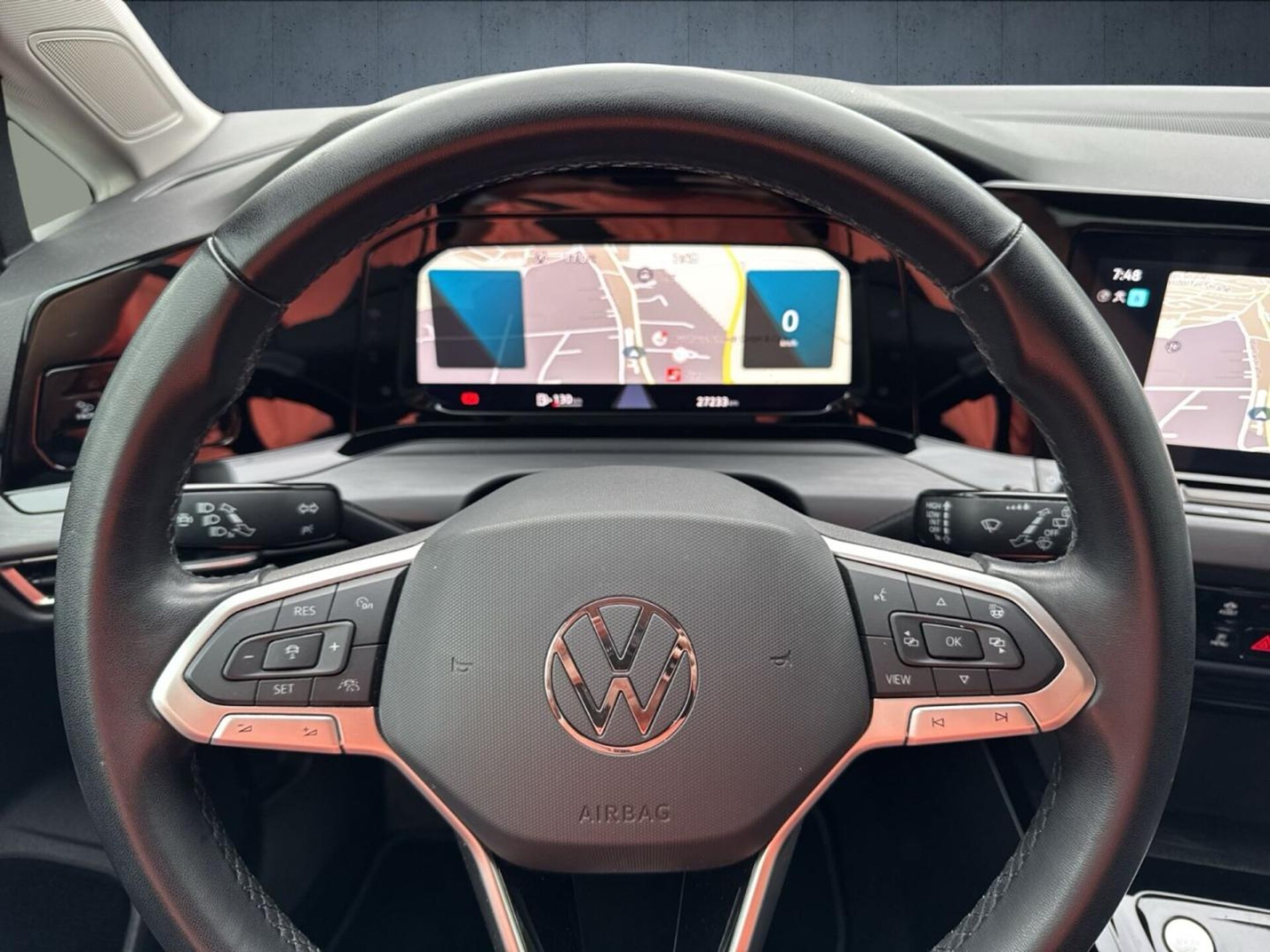 Volkswagen Golf Style
