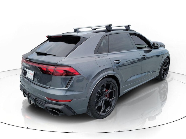 2026 Audi RS Q8 SUV performance