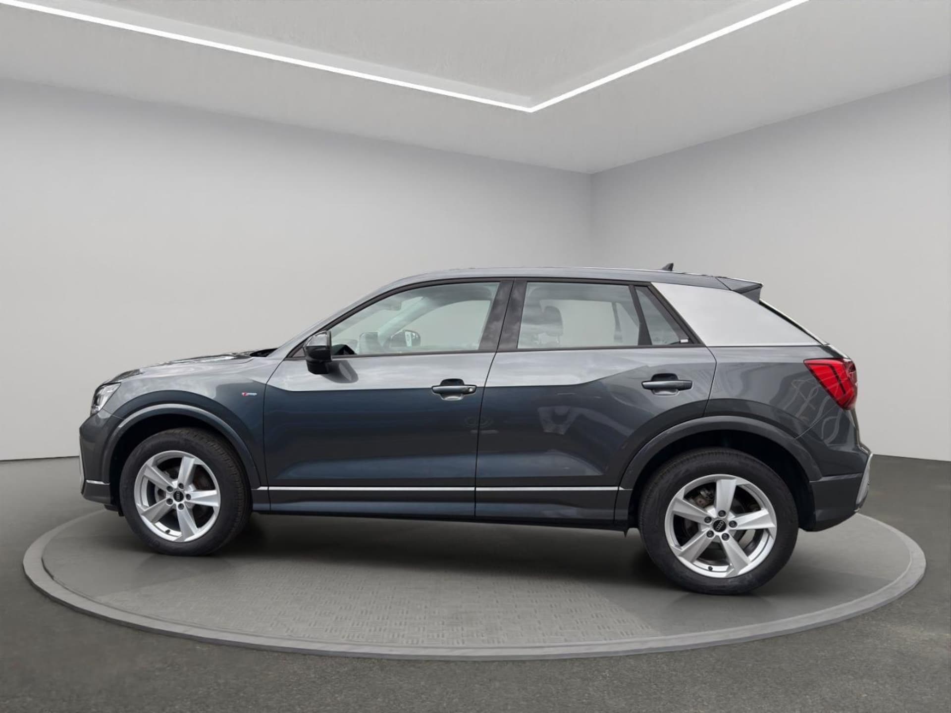 Audi Q2 S line
