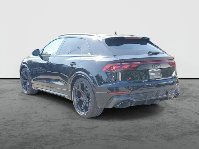 2026 Audi RS Q8 SUV performance