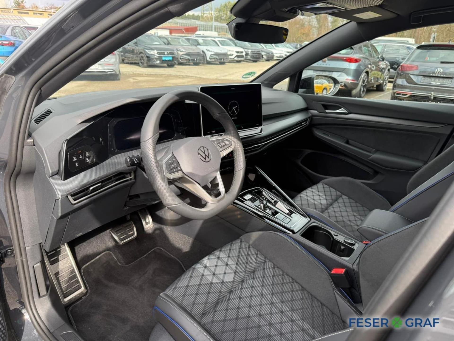 Volkswagen Golf Variant R-Line