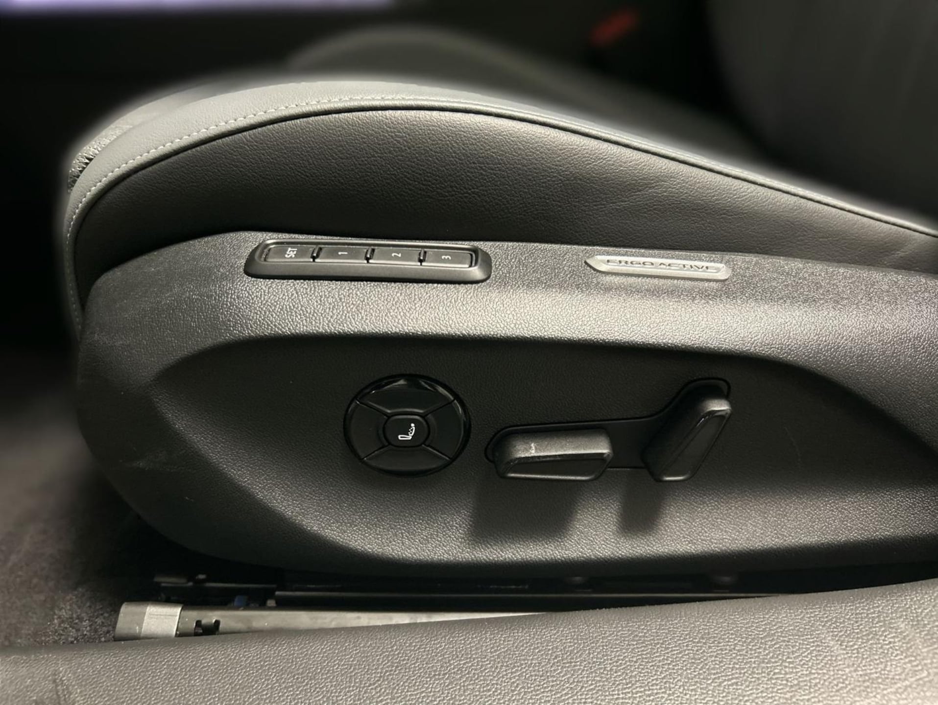 Volkswagen Passat Elegance