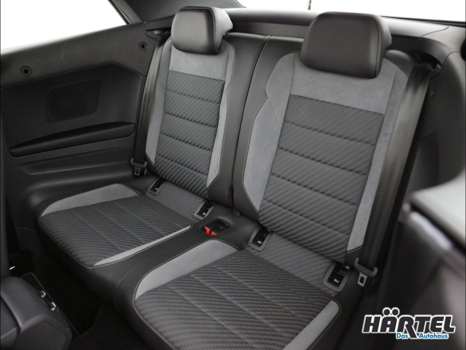 Volkswagen T-Roc Cabriolet – Bild 8