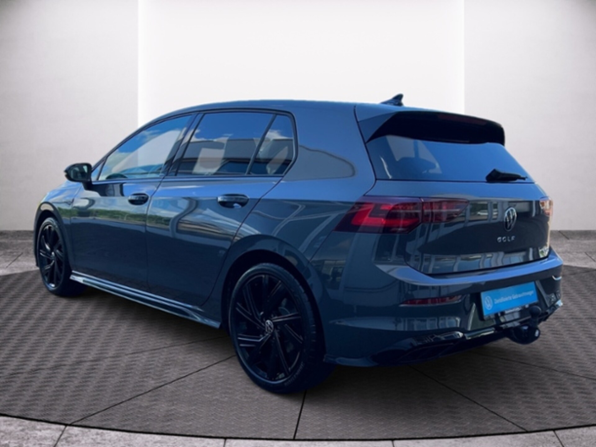 Volkswagen Golf R-Line