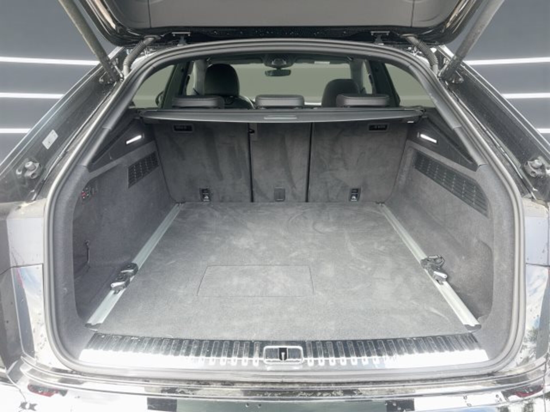 Audi Q8 SUV TFSI e
