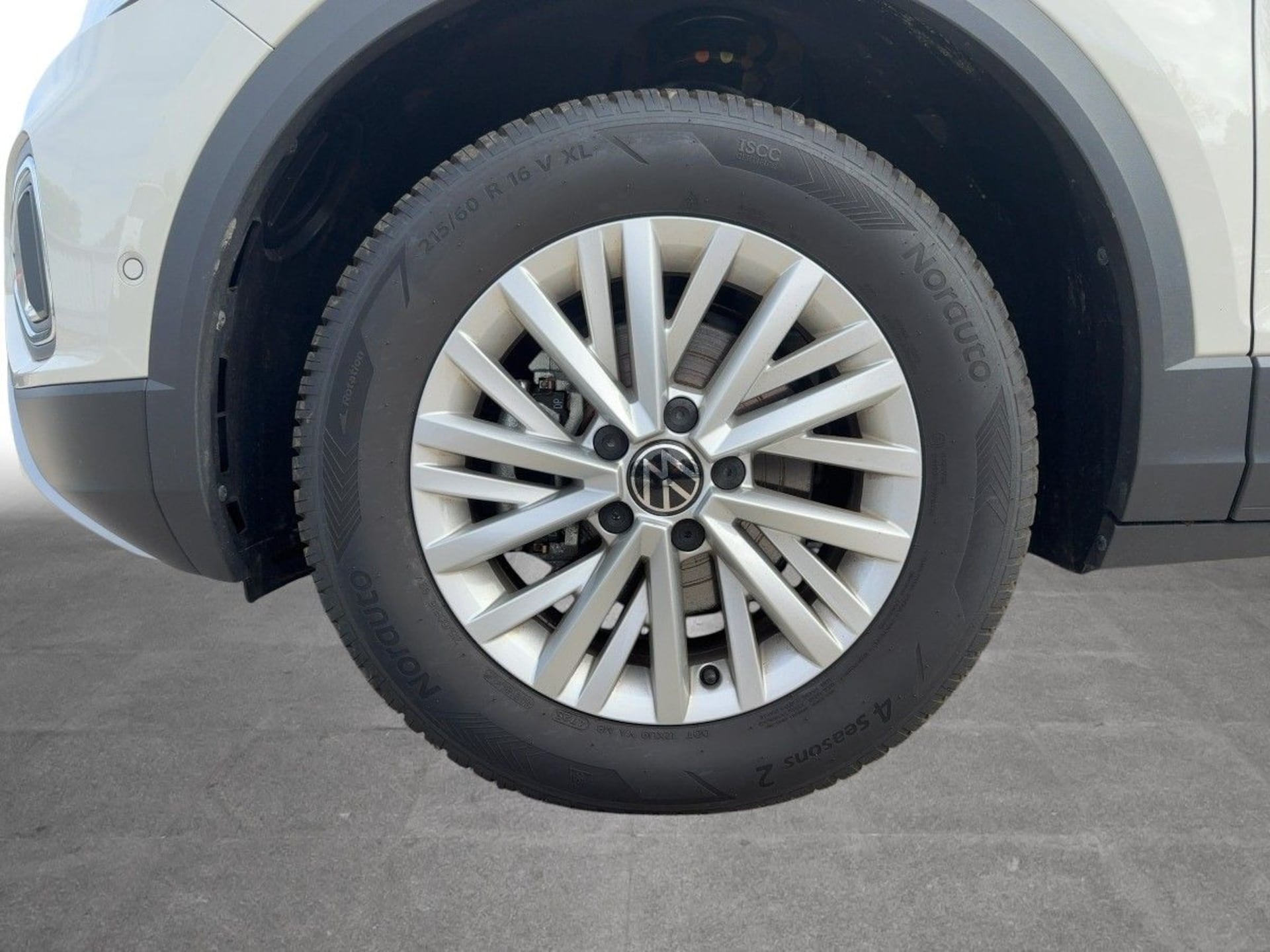 Volkswagen T-Roc Life