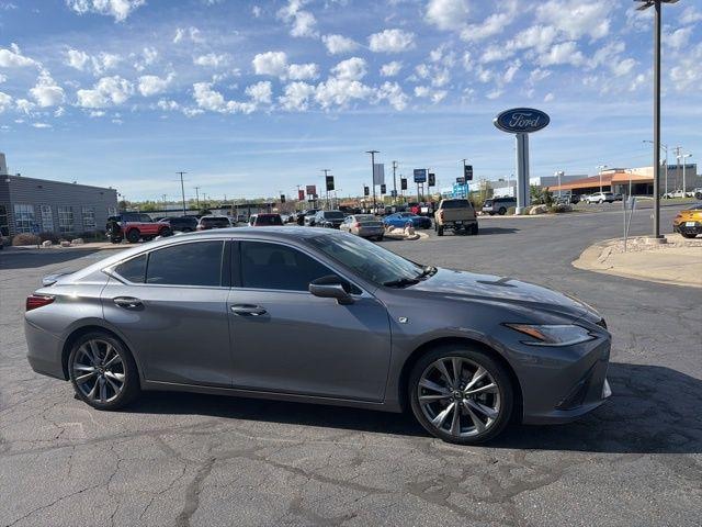 2019 Lexus ES 350