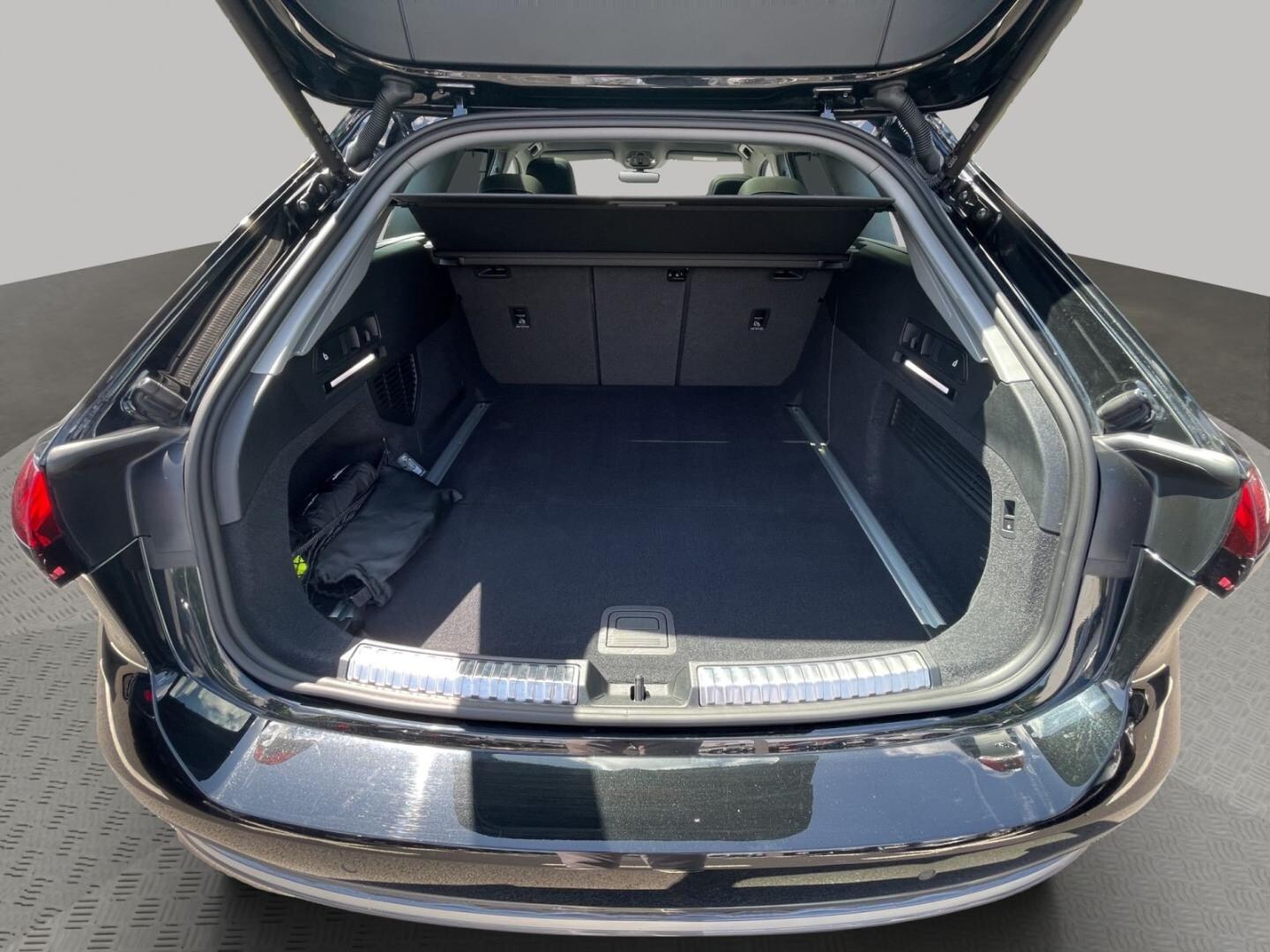 Bild über Audi A6 Avant TDI quattro 150 kW S tronic - für weitere Informationen kontaktieren Sie den Audi Partner