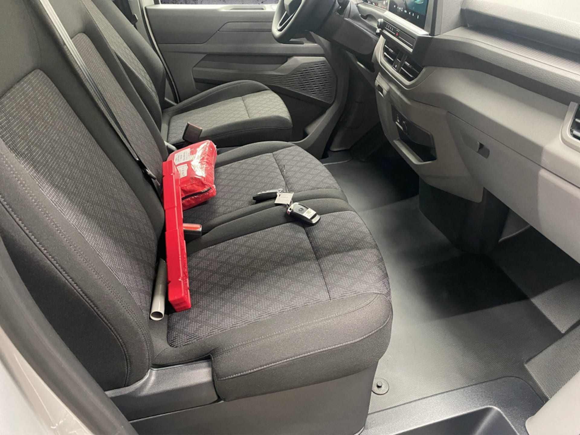 Volkswagen Transporter Kombi kurzer Radstand