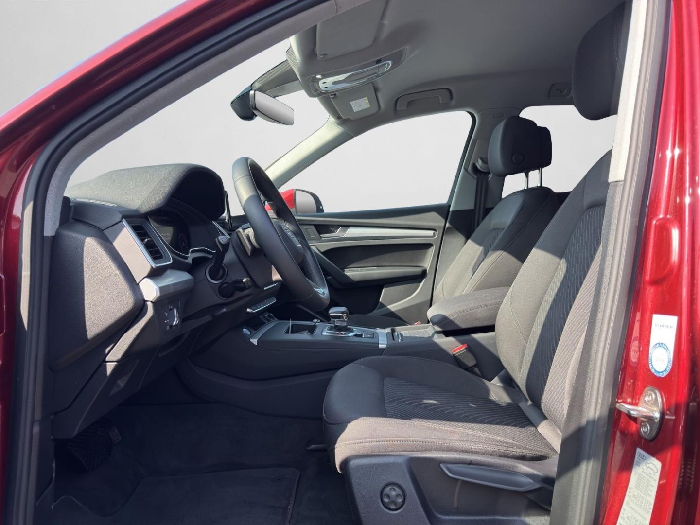 Bild über Audi Q5 40 TDI quattro S tronic - für weitere Informationen kontaktieren Sie den Audi Partner