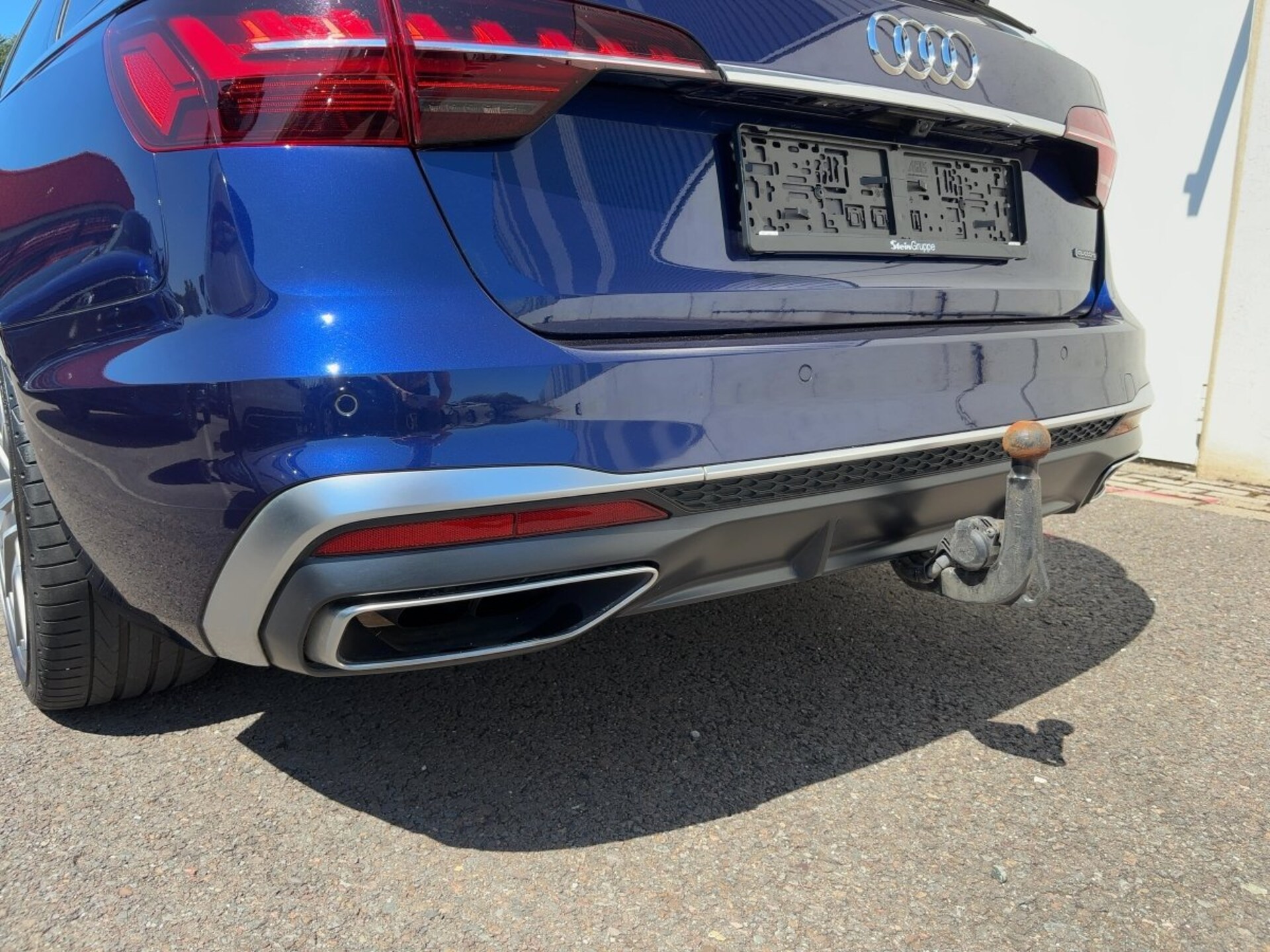 Audi A4 Avant S line
